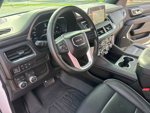Used 2023 GMC Yukon SLT w/ SLT Luxury Package AWD/4WD image 25