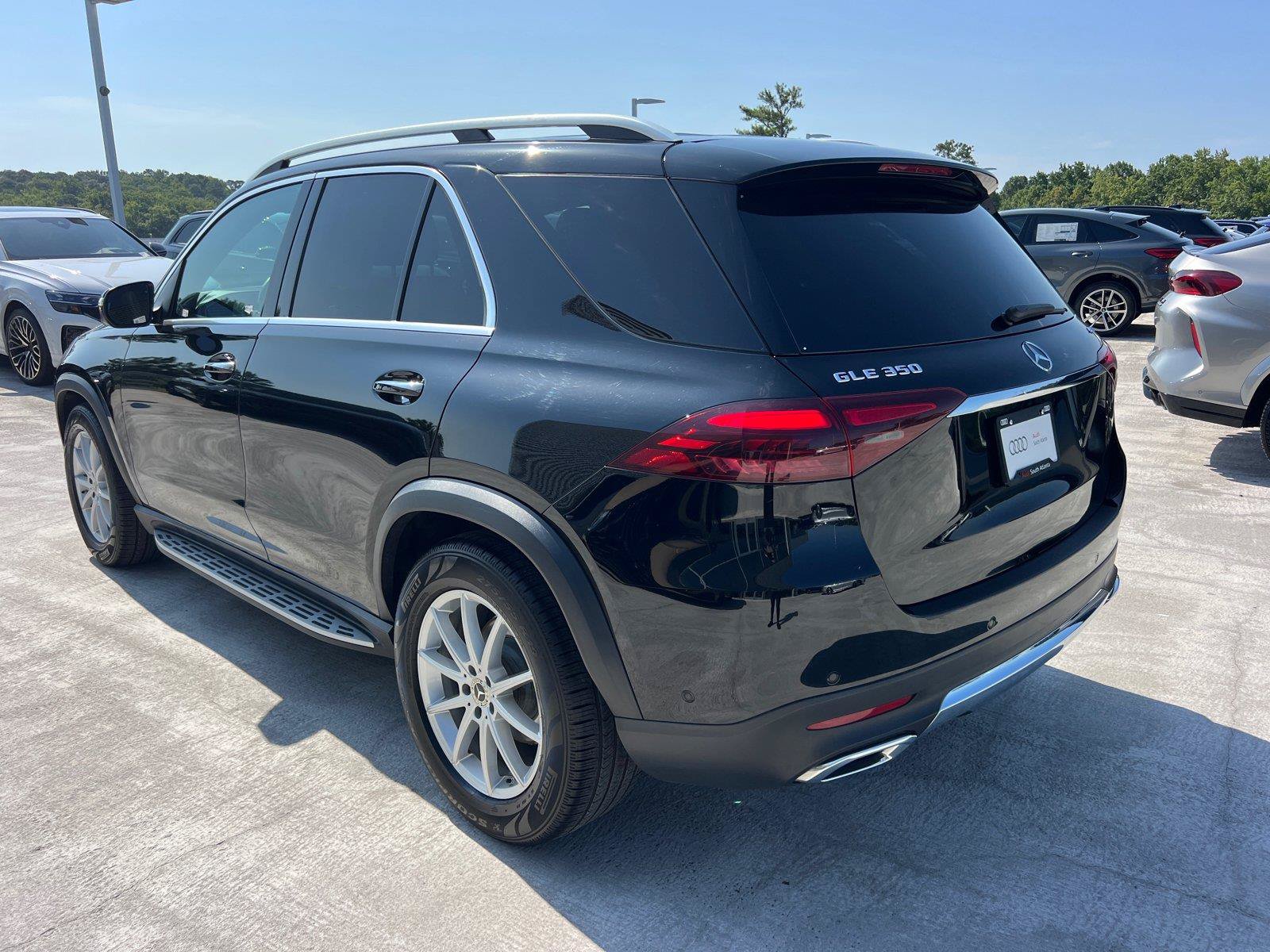 Used 2024 Mercedes-Benz GLE 350 4MATIC image 7