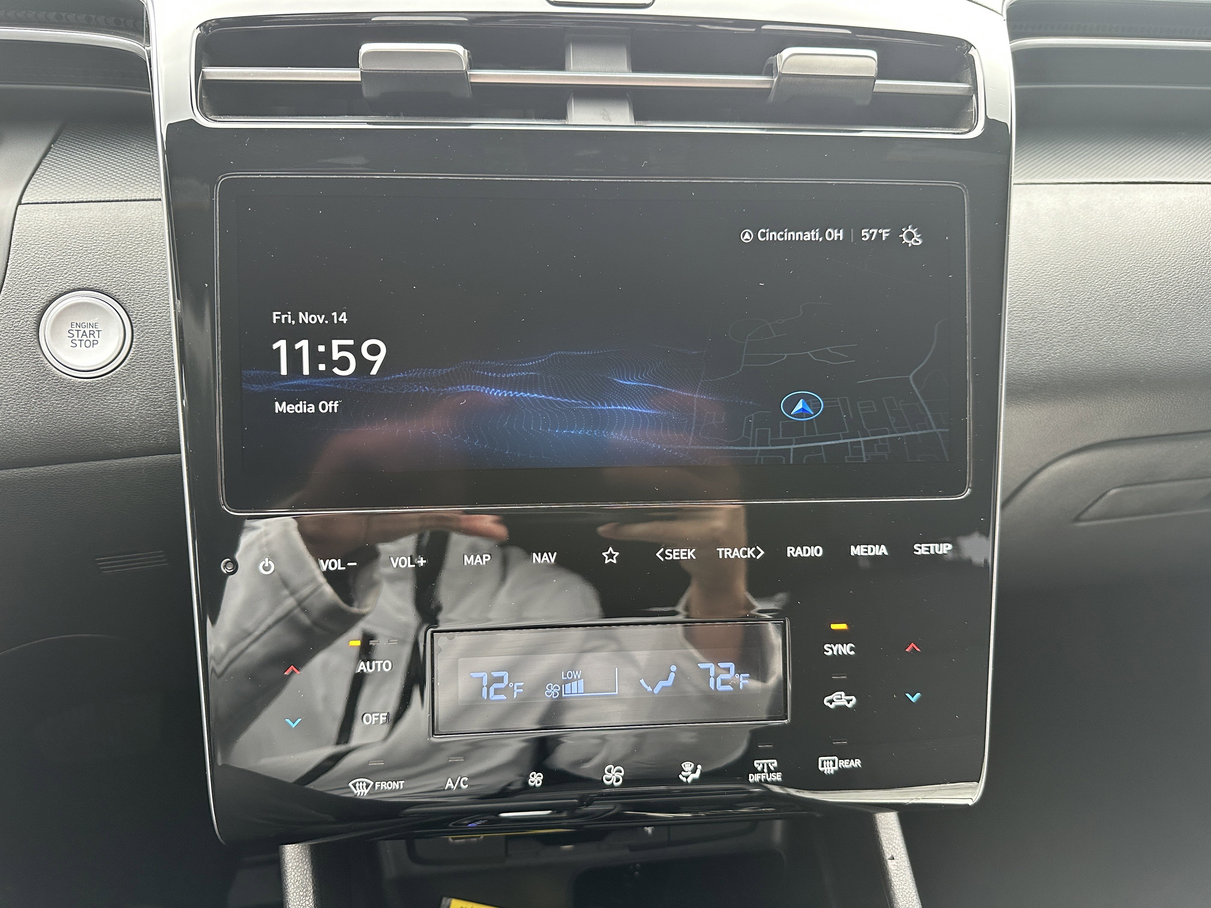 Used 2023 Hyundai Santa Cruz SEL Premium w/ Cargo Package image 13