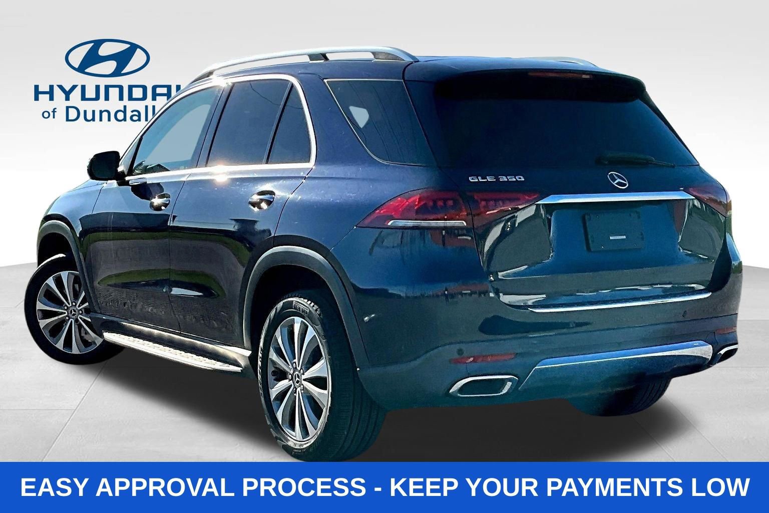 Used 2020 Mercedes-Benz GLE 350 w/ Premium Package image 5