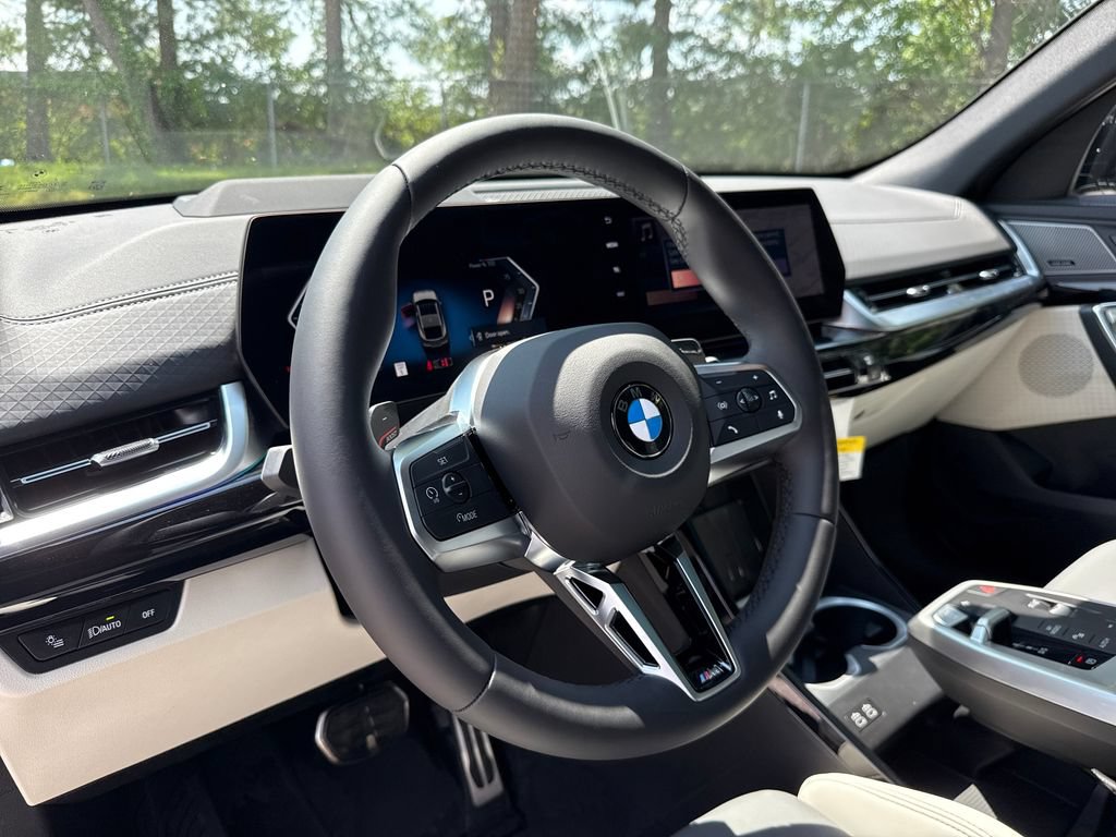 New 2026 BMW X2 xDrive28i w/ Technology Package AWD/4WD image 13