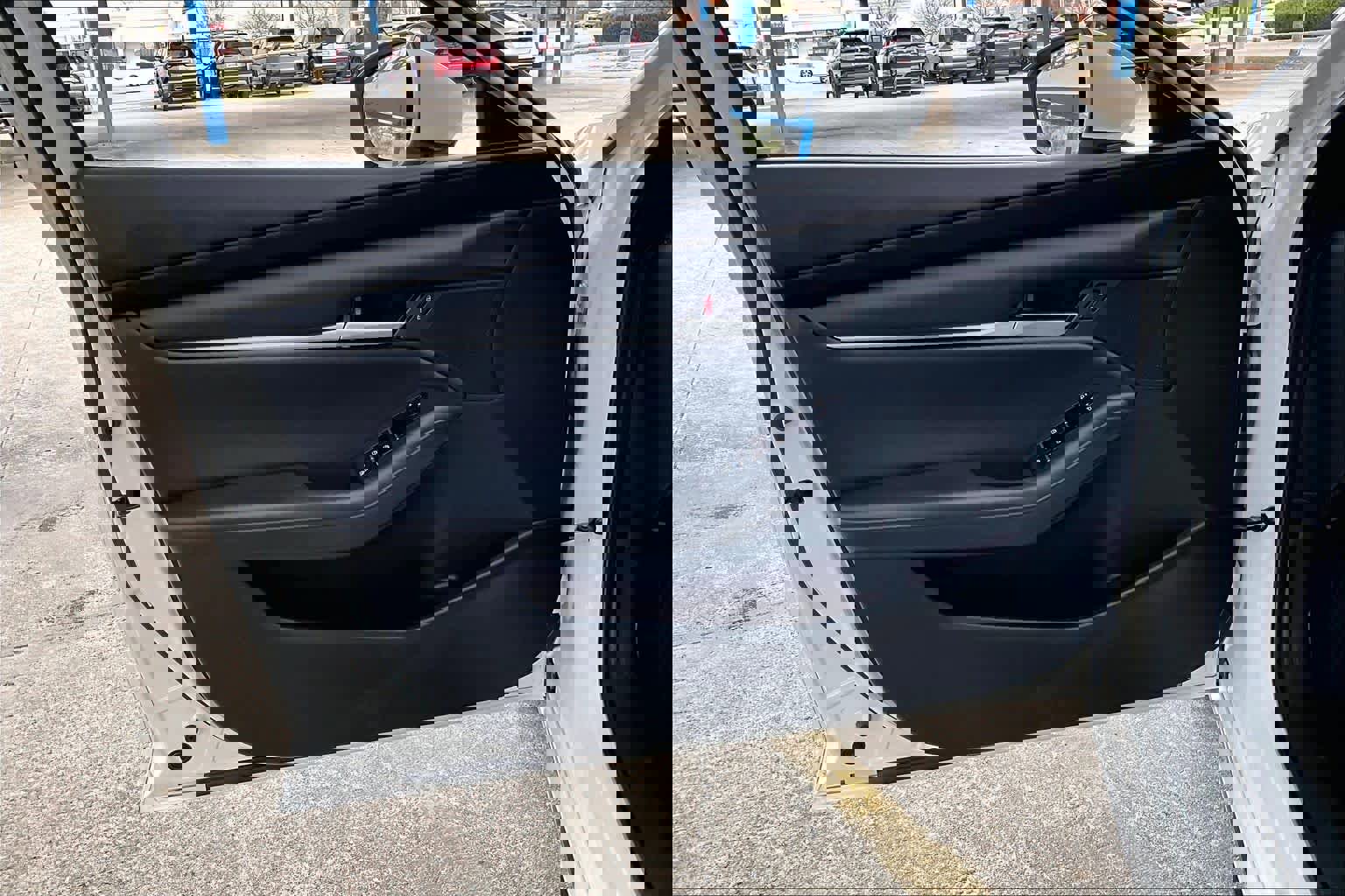 Used 2021 MAZDA MAZDA3 s image 22