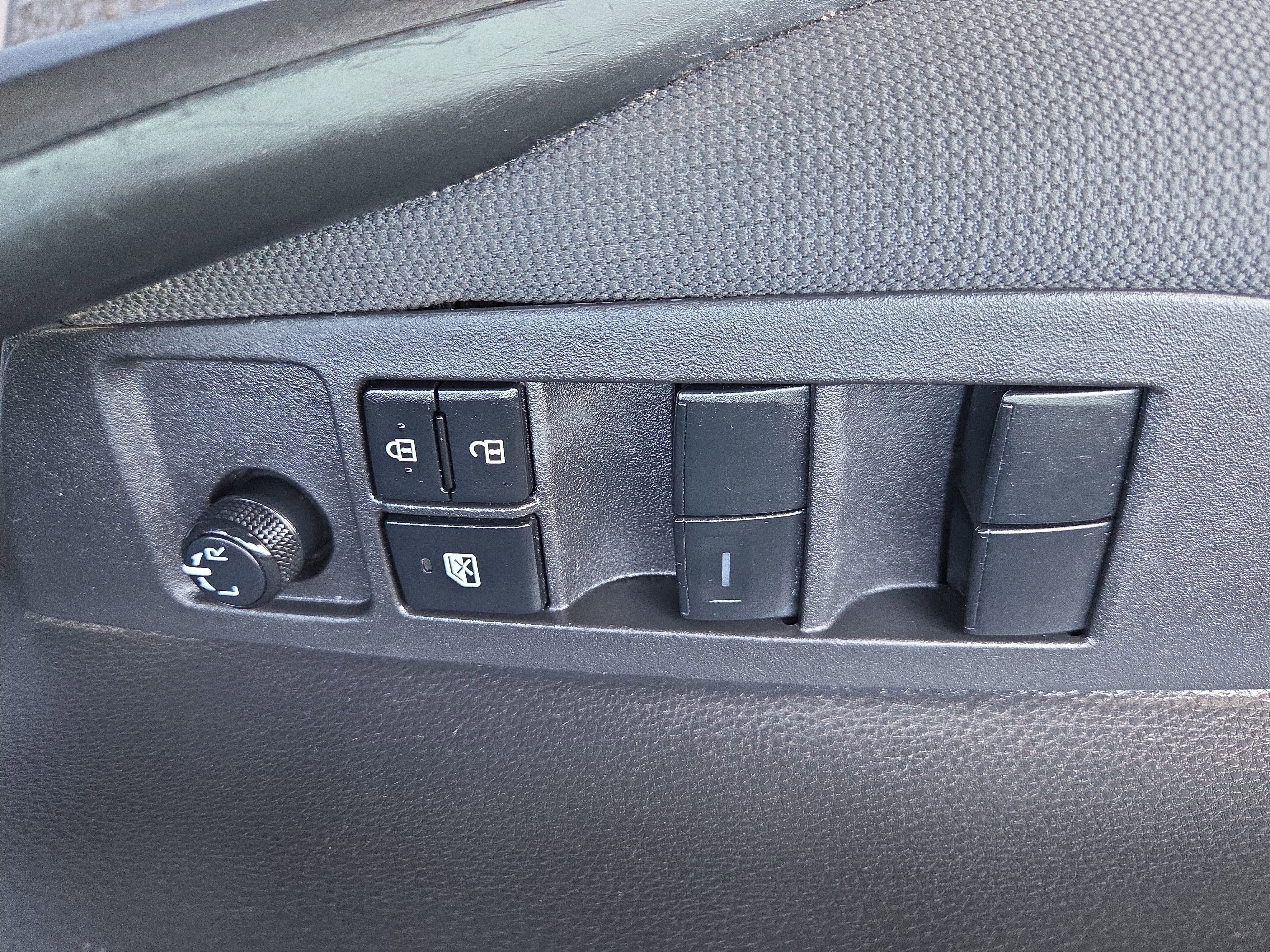 Used 2022 Toyota Corolla LE image 22