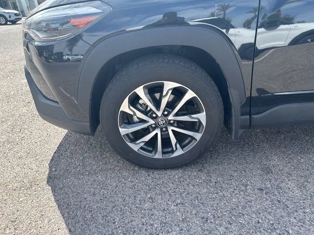 Used 2023 Toyota Corolla Cross XLE w/ Convenience Package AWD/4WD image 2