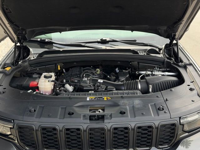 Used 2022 Jeep Grand Cherokee L Laredo AWD/4WD image 78