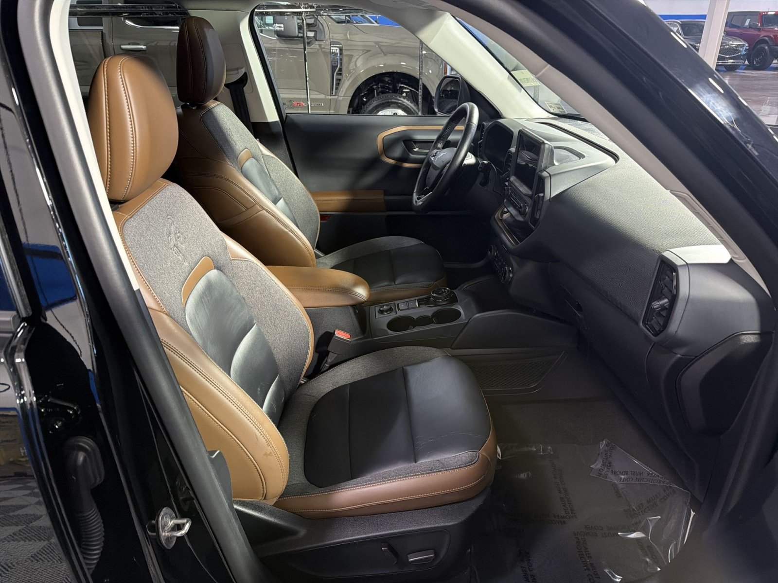 Used 2023 Ford Bronco Sport Outer Banks w/ Tech Package AWD/4WD image 24