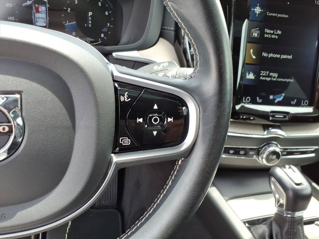 Used 2020 Volvo XC60 T6 Inscription AWD/4WD image 17