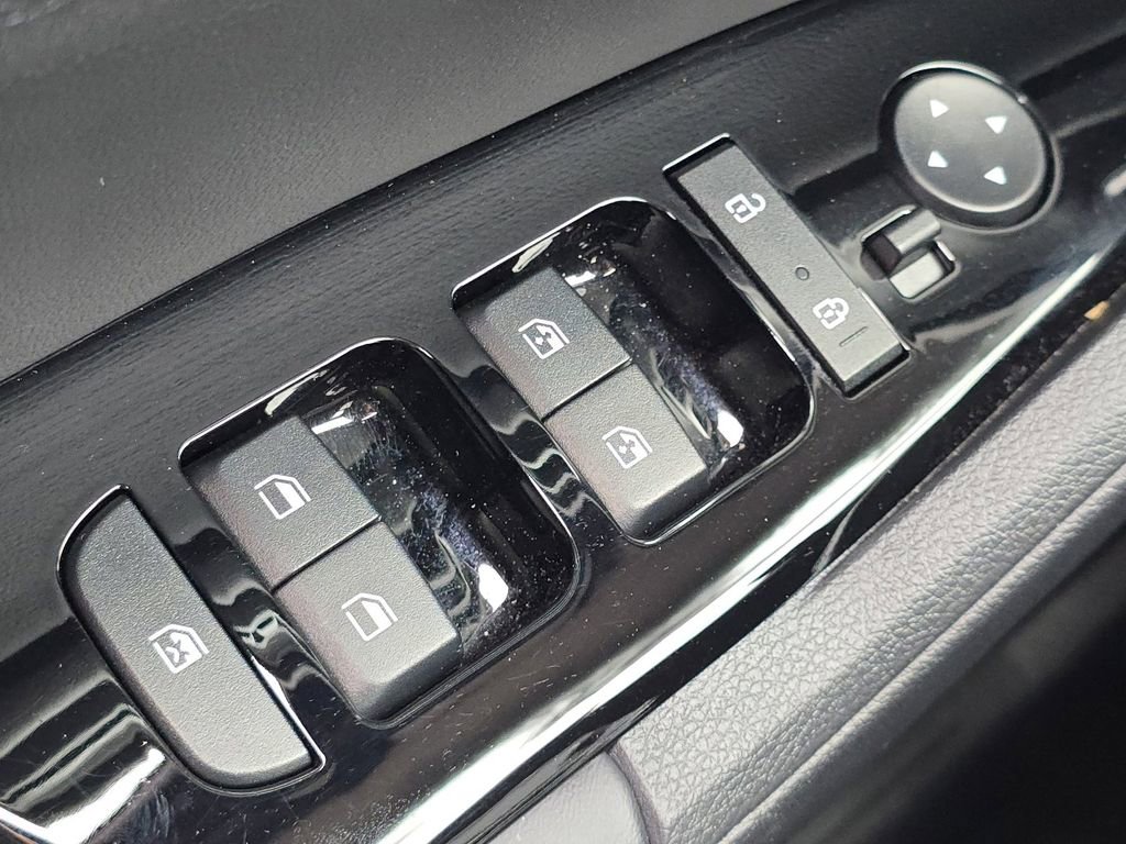 Used 2024 Kia Sportage EX image 27