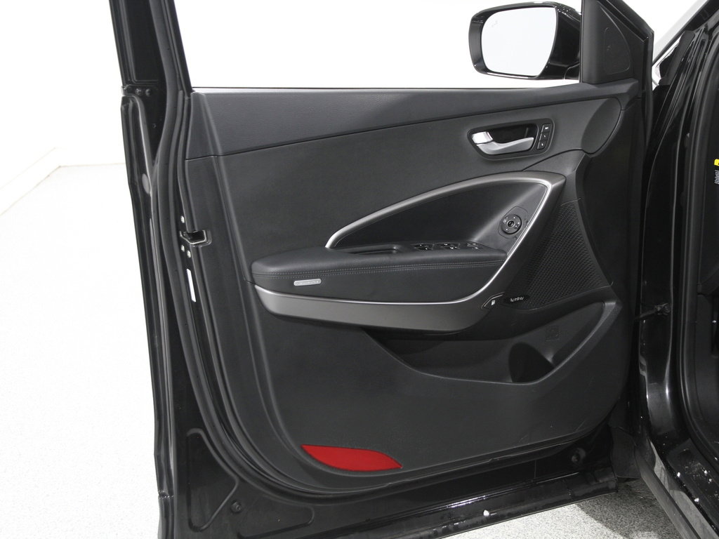 Used 2017 Hyundai Santa Fe Sport w/ 2.0T Ultimate Tech Package 05 image 4