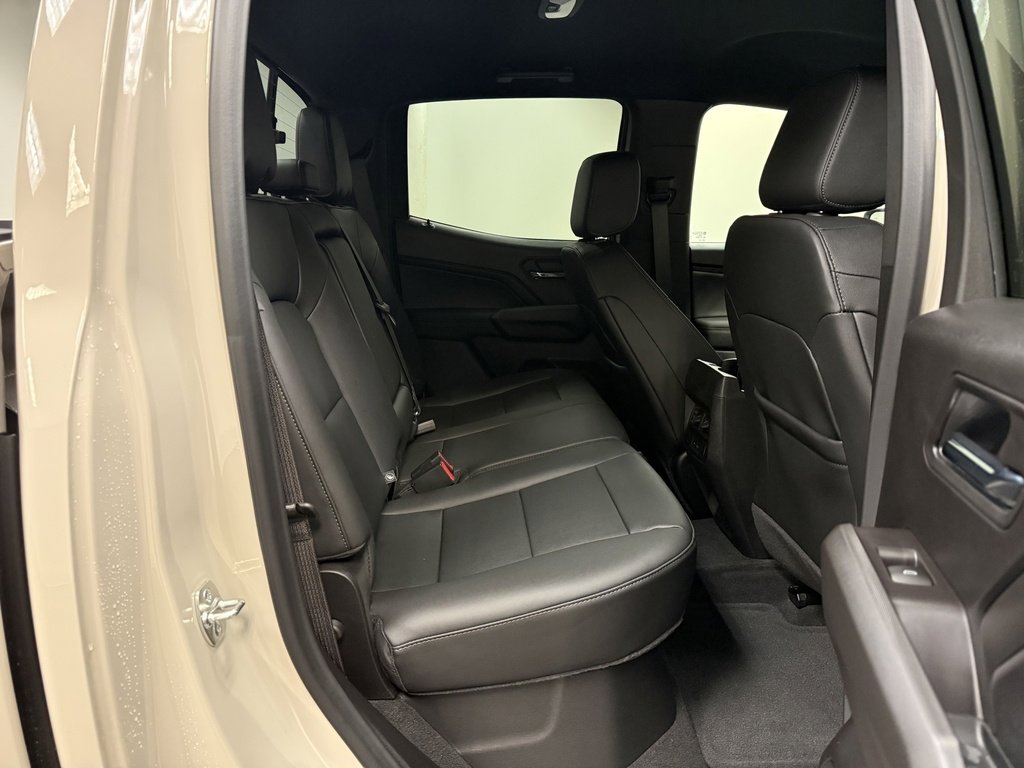 New 2026 GMC Canyon Elevation w/ Convenience Package image 17