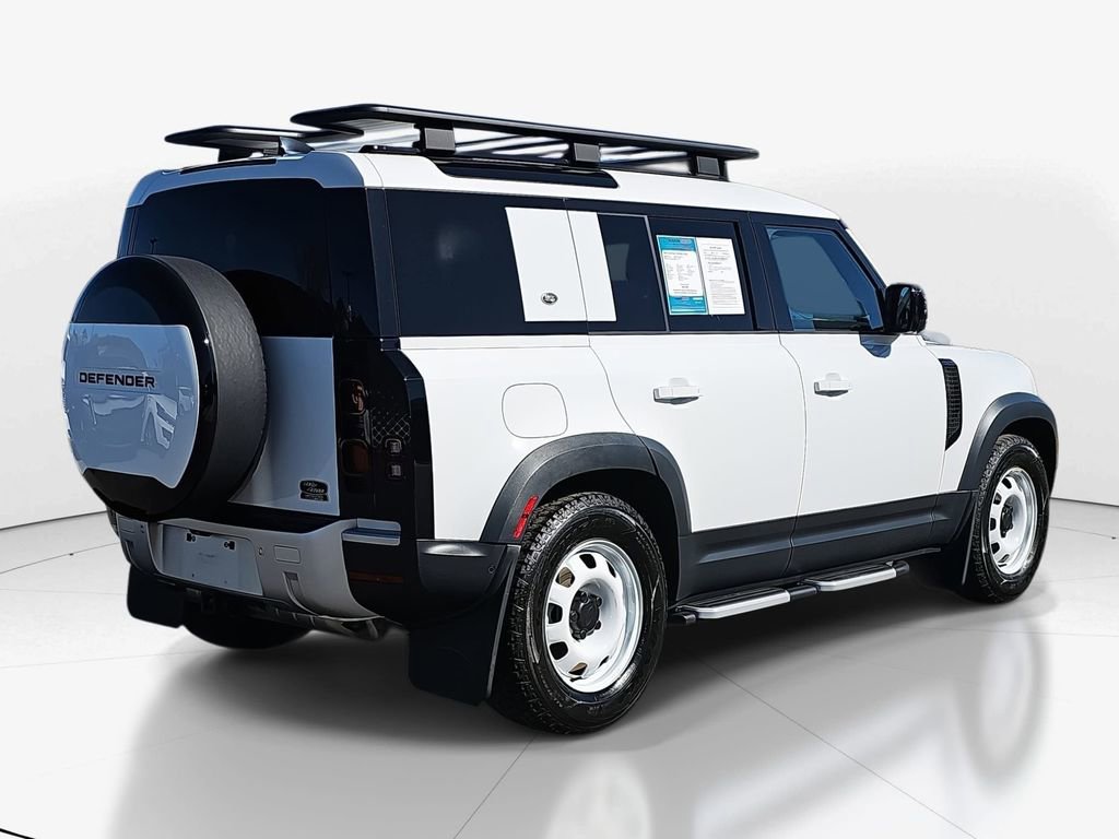 Used 2023 Land Rover Defender 110 S image 5