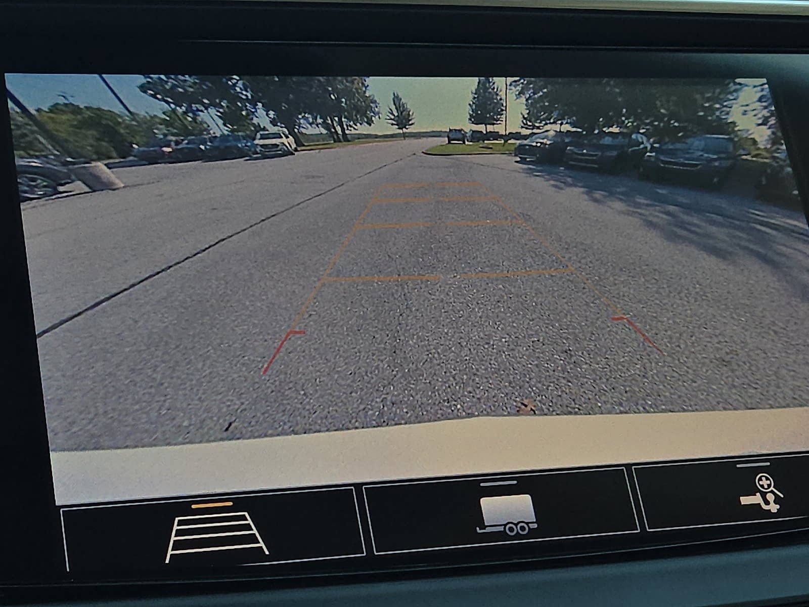 Used 2021 Buick Enclave Premium w/ Sun and Sites Package FWD image 16