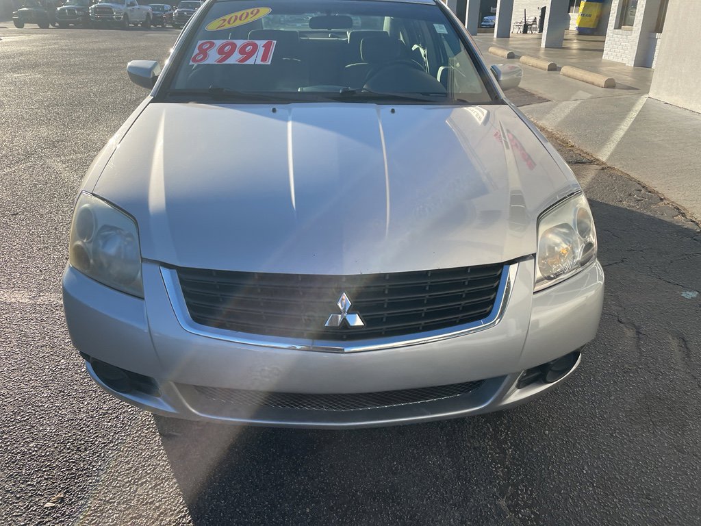 Used 2009 Mitsubishi Galant ES image 3