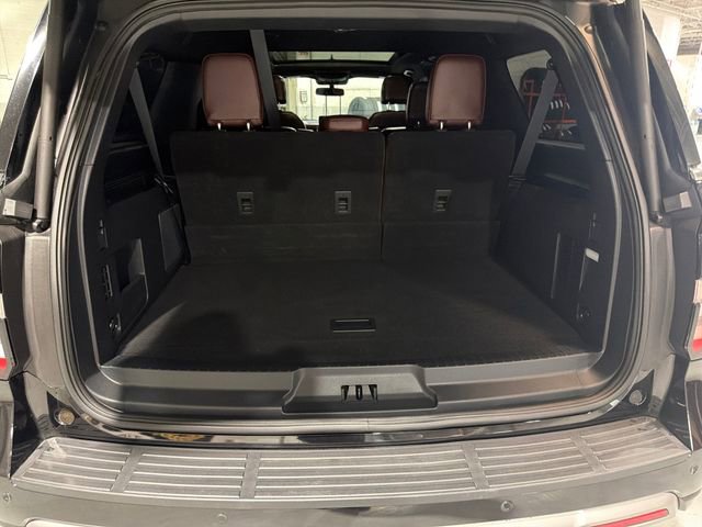 Used 2022 Ford Expedition Max Limited image 25