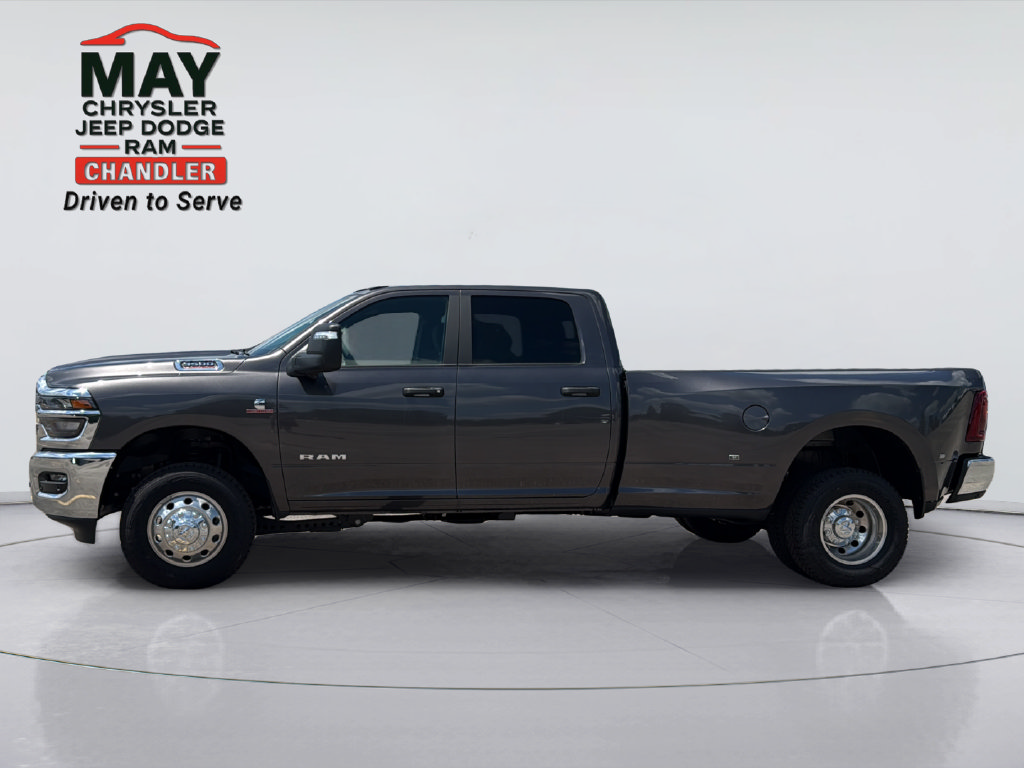 New 2026 RAM 3500 Big Horn AWD/4WD image 4