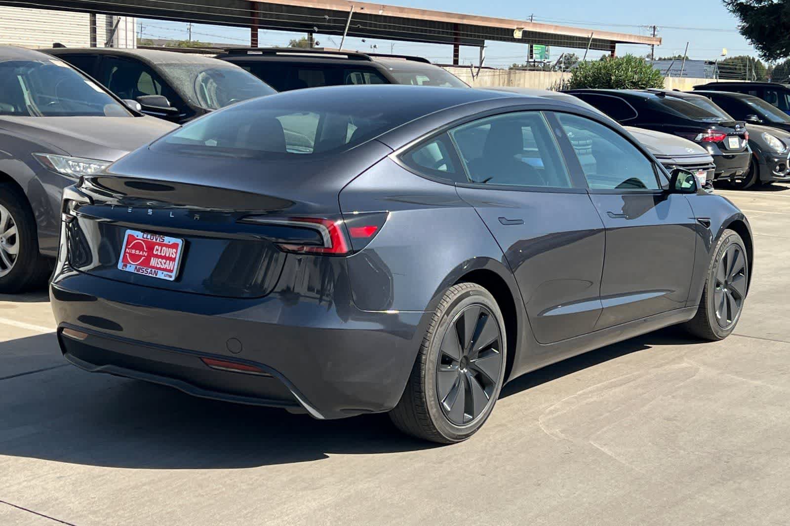 Used 2025 Tesla Model 3 Long Range RWD image 3