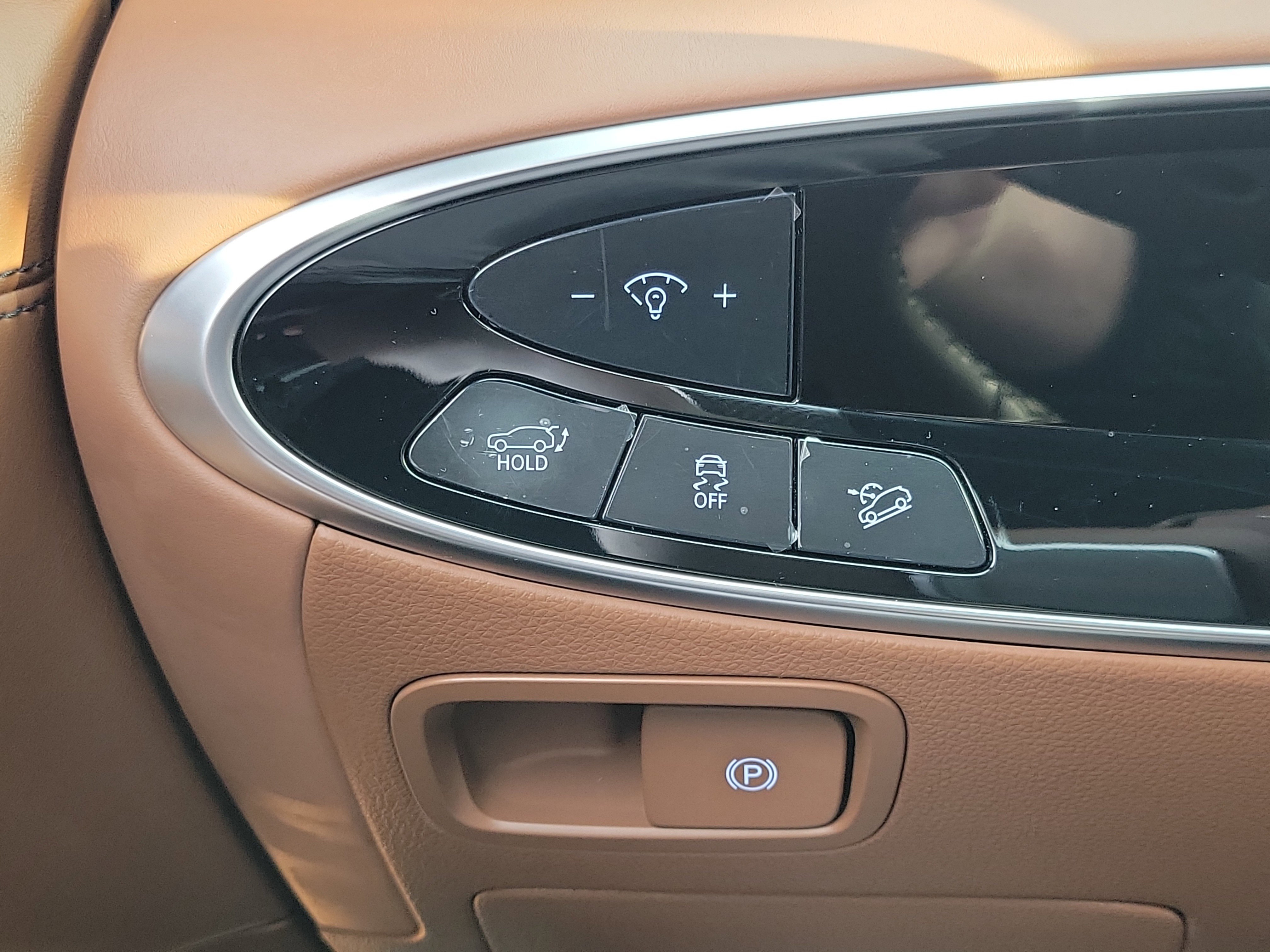 Certified 2026 Genesis GV70 2.5T Advanced image 14