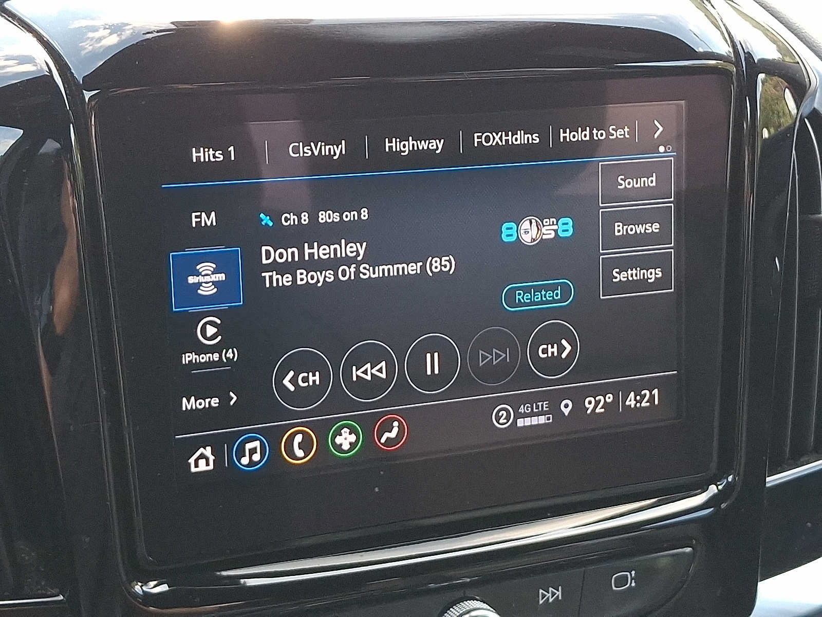 Used 2023 Chevrolet Traverse LT AWD/4WD image 17