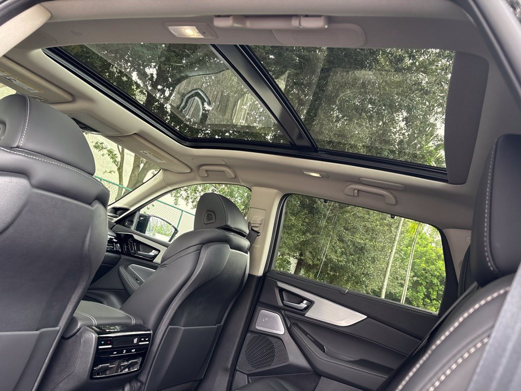 New 2026 Acura MDX w/ Technology Package FWD image 21