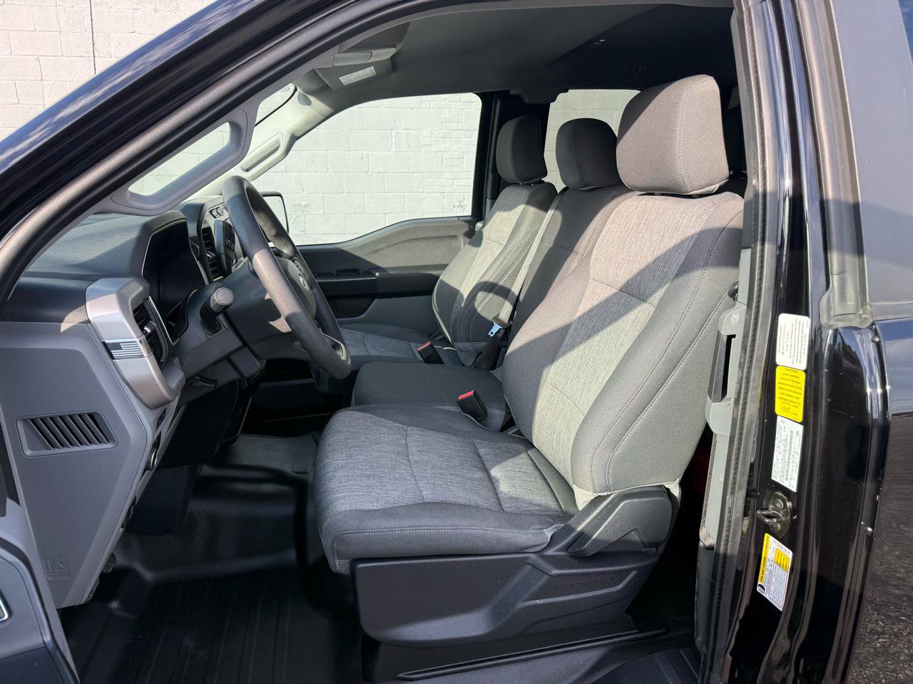Used 2023 Ford F150 XL RWD image 8