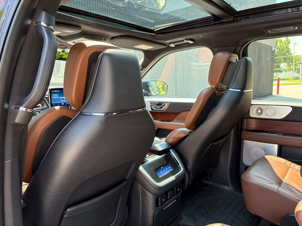 Certified 2022 Lincoln Navigator L Reserve AWD/4WD image 25