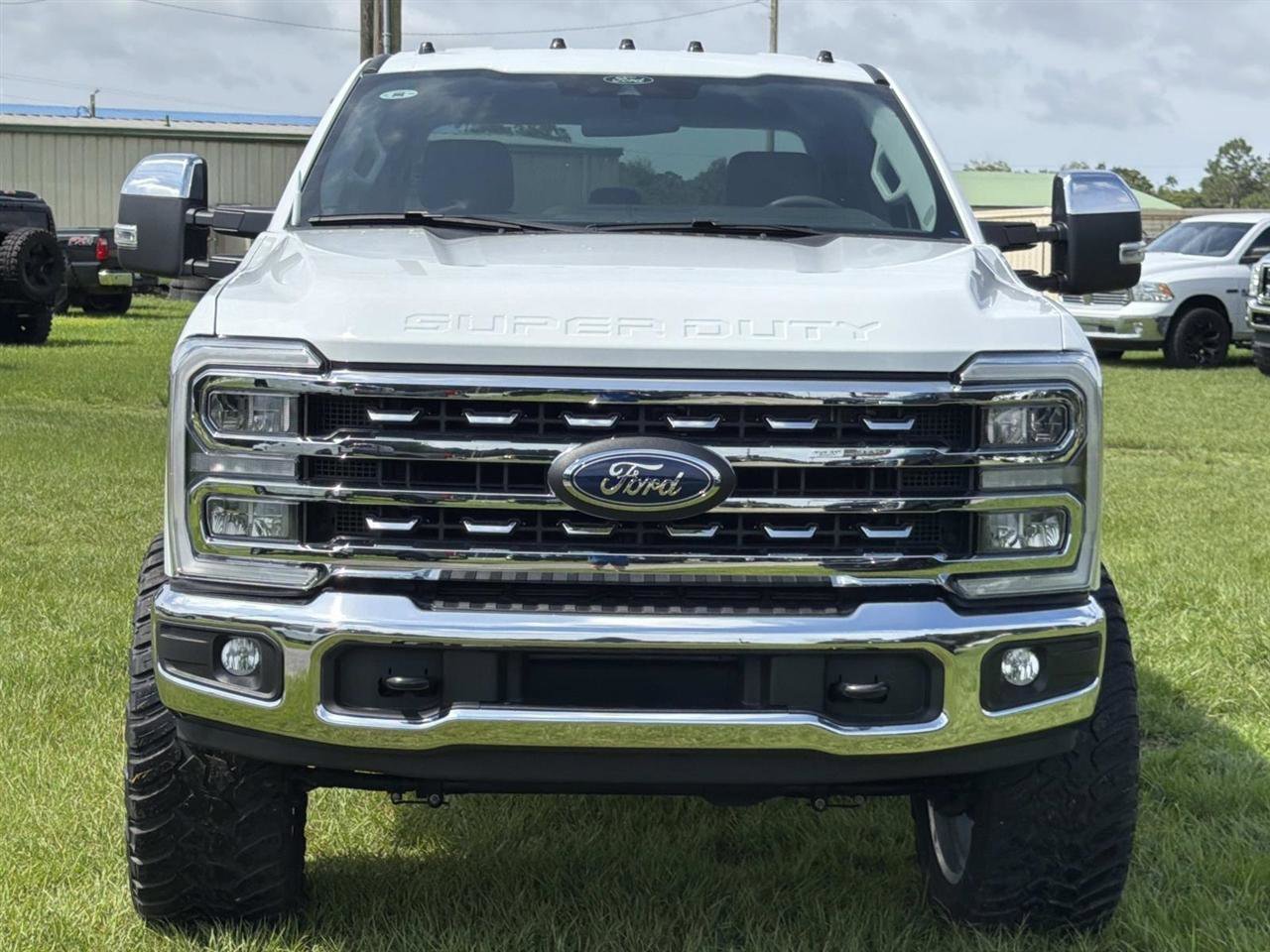 Used 2025 Ford F250 XL w/ XL Chrome Package AWD/4WD image 3