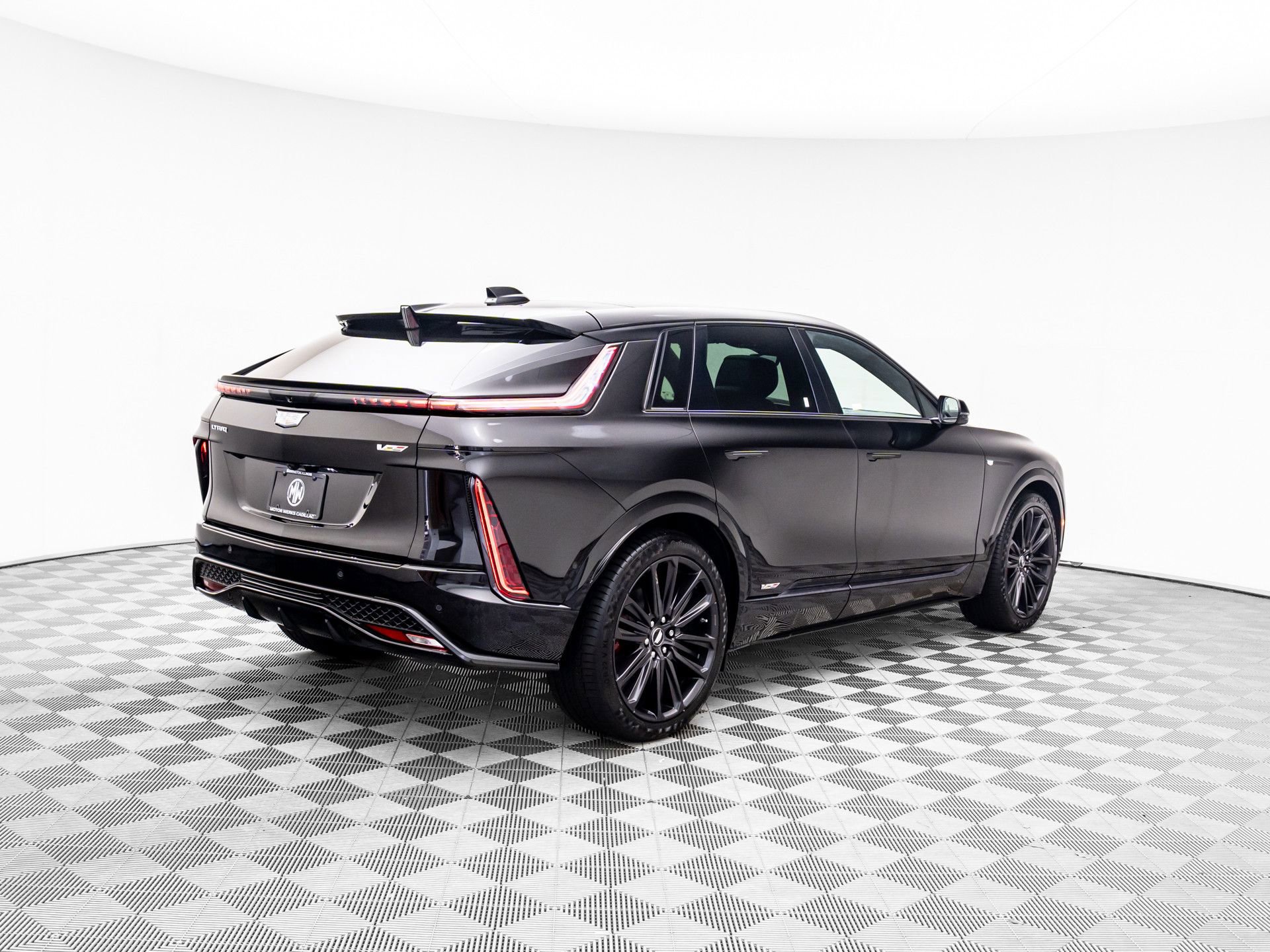 New 2026 Cadillac Lyriq V image 7