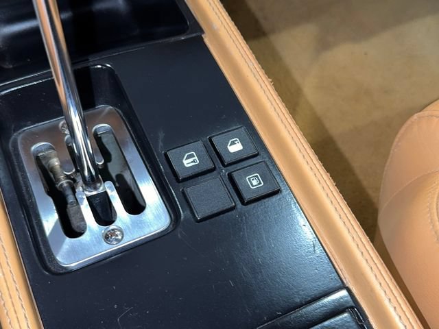 Used 1994 Ferrari 348 Spider RWD image 15