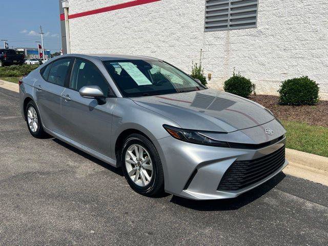 Certified 2025 Toyota Camry LE FWD image 1