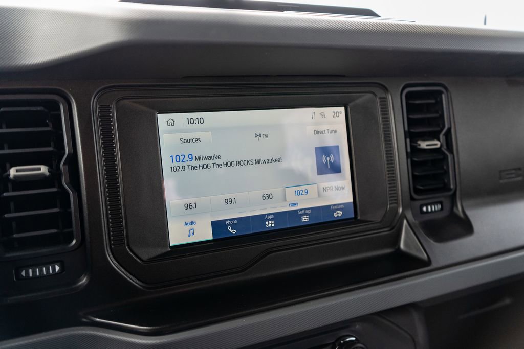 Used 2023 Ford Bronco Base image 32