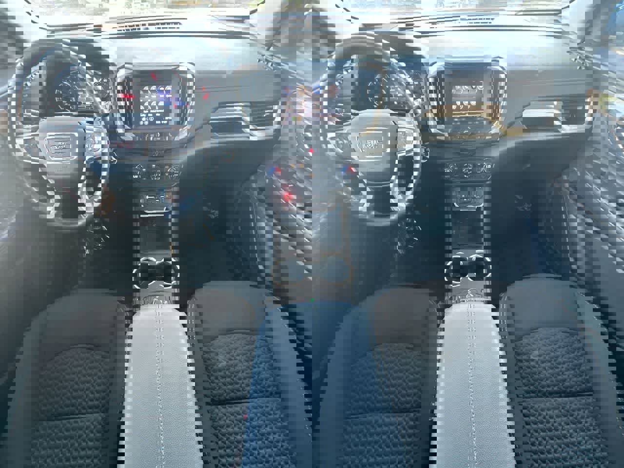 Used 2020 GMC Terrain SLE w/ Driver Convenience Package FWD image 24