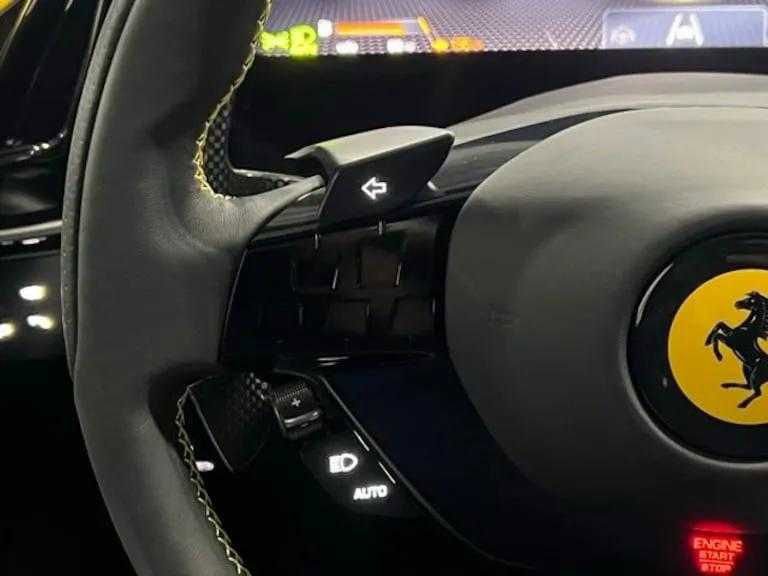 Used 2024 Ferrari Roma Spider image 44