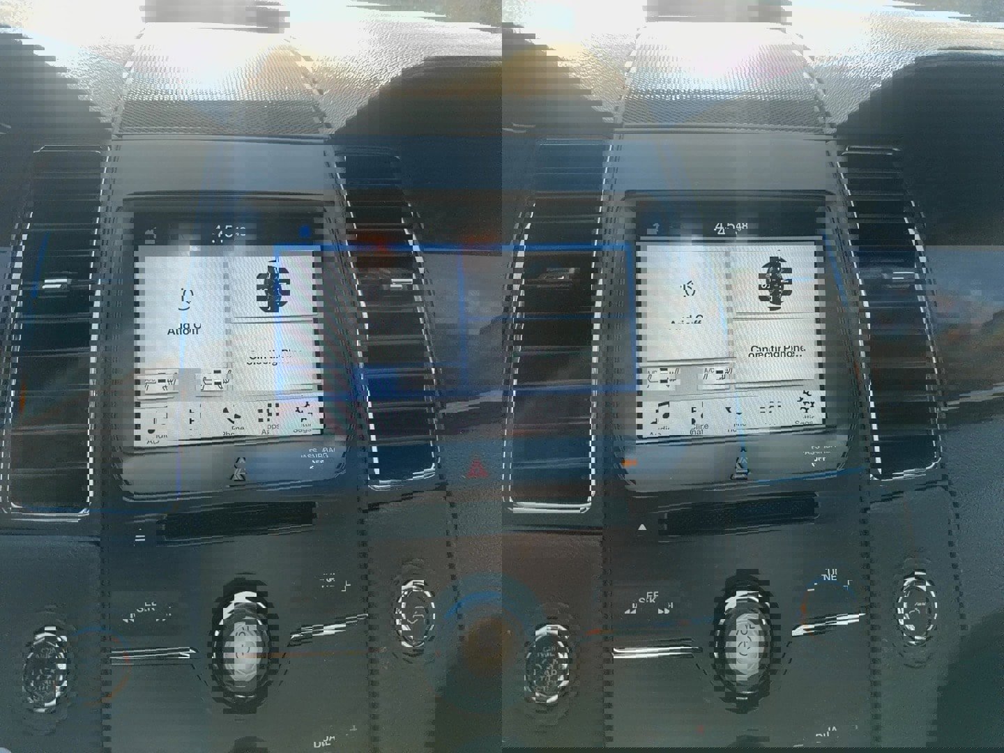 Used 2016 Ford Taurus Limited image 19