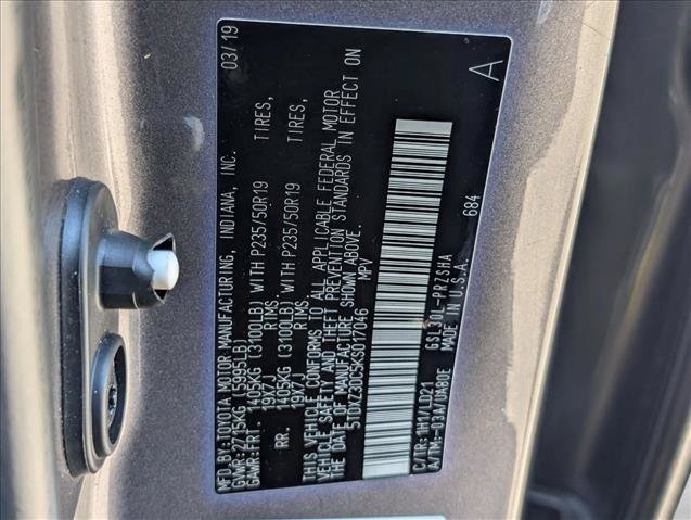Used 2019 Toyota Sienna SE w/ SE Preferred Package FWD image 25