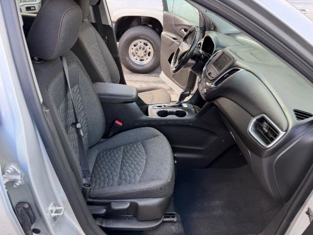 Used 2021 Chevrolet Equinox LT AWD/4WD image 34