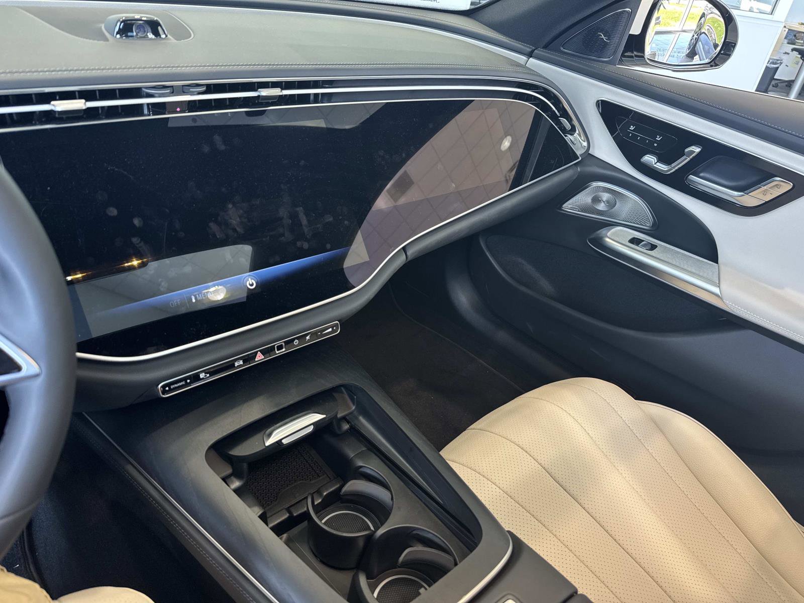 New 2026 Mercedes-Benz E 450 4MATIC Sedan image 23