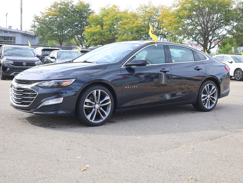 Used 2023 Chevrolet Malibu LT w/ Driver Confidence Package image 5
