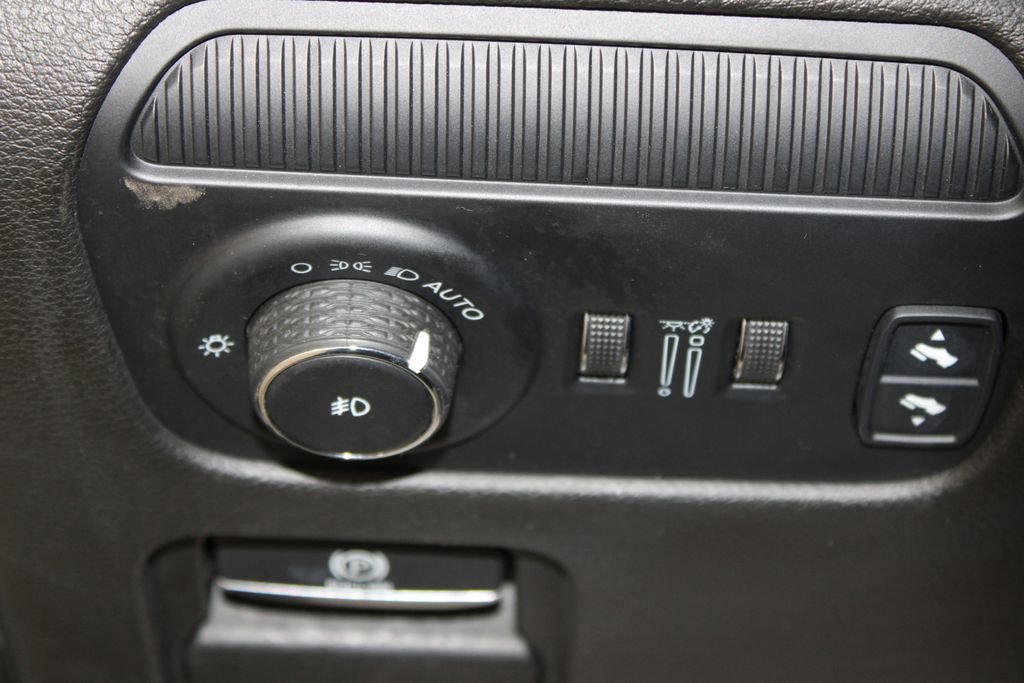 Used 2023 Jeep Wagoneer Series II image 41