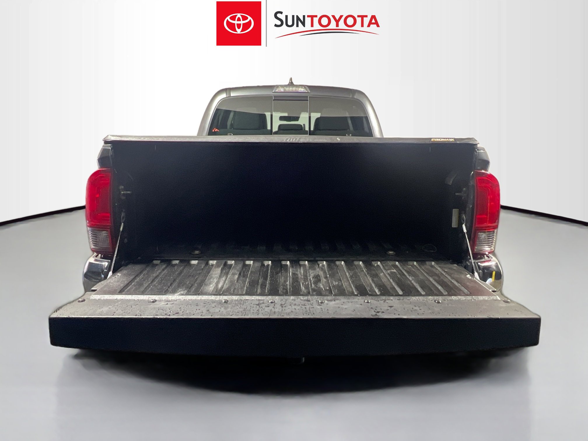 Used 2021 Toyota Tacoma SR5 image 33