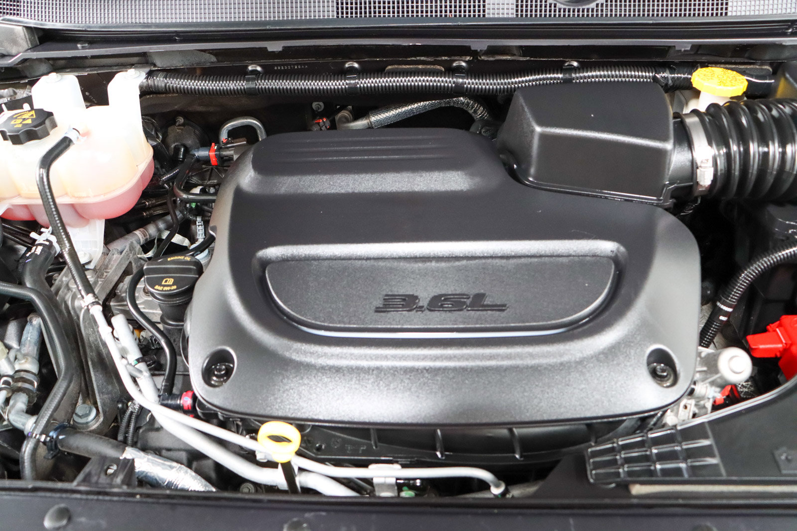 Used 2023 Chrysler Pacifica Touring-L image 31