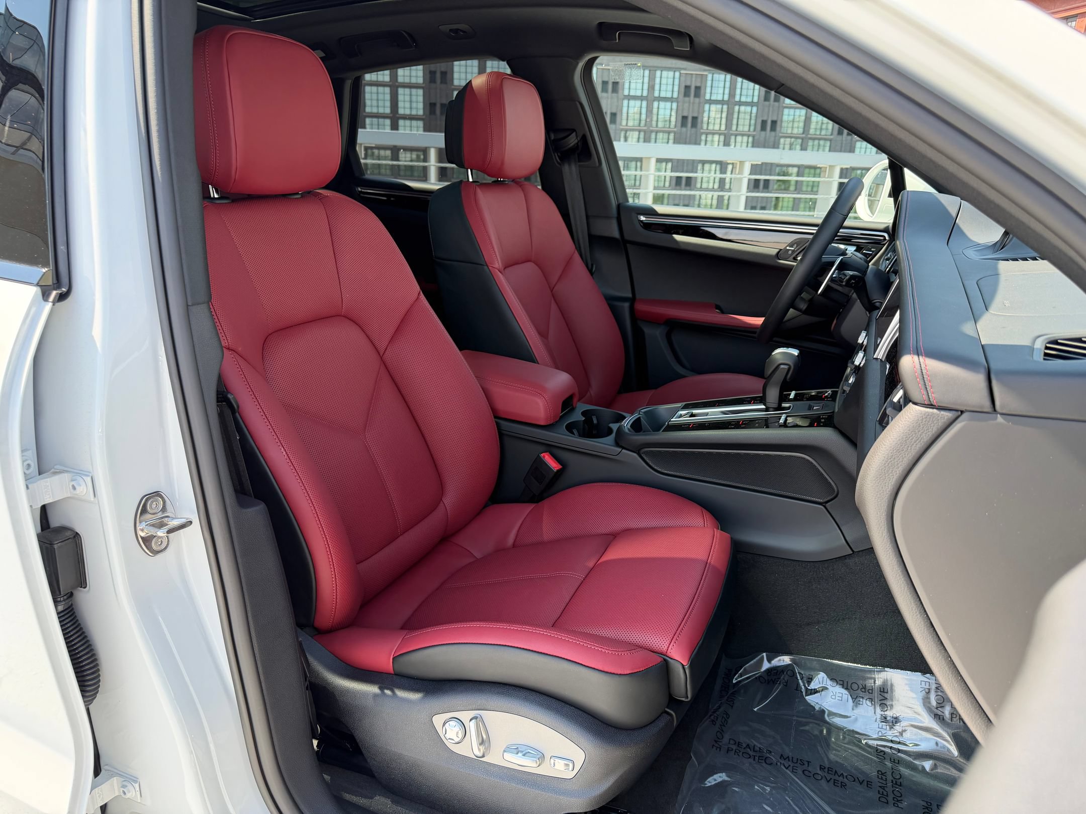 New 2026 Porsche Macan S AWD/4WD image 22