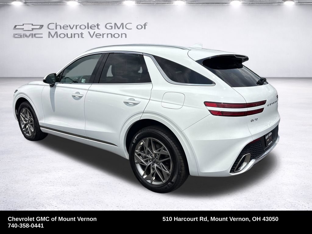 Used 2025 Genesis GV70 2.5T AWD/4WD image 3