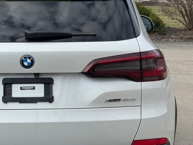 Certified 2022 BMW X5 xDrive45e image 7