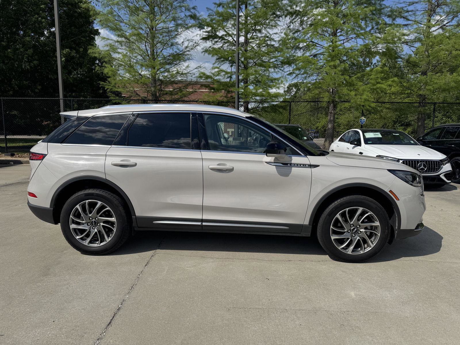 Used 2022 Lincoln Corsair FWD image 25