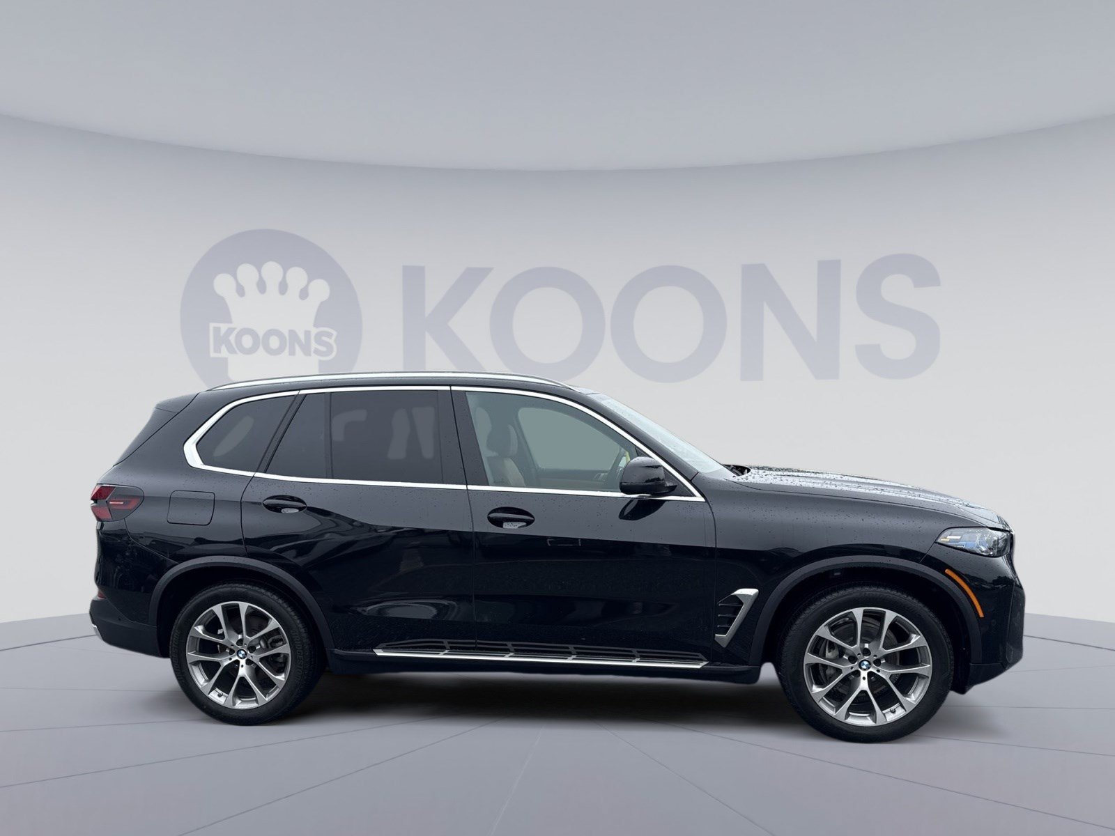 Used 2025 BMW X5 xDrive40i AWD/4WD image 8