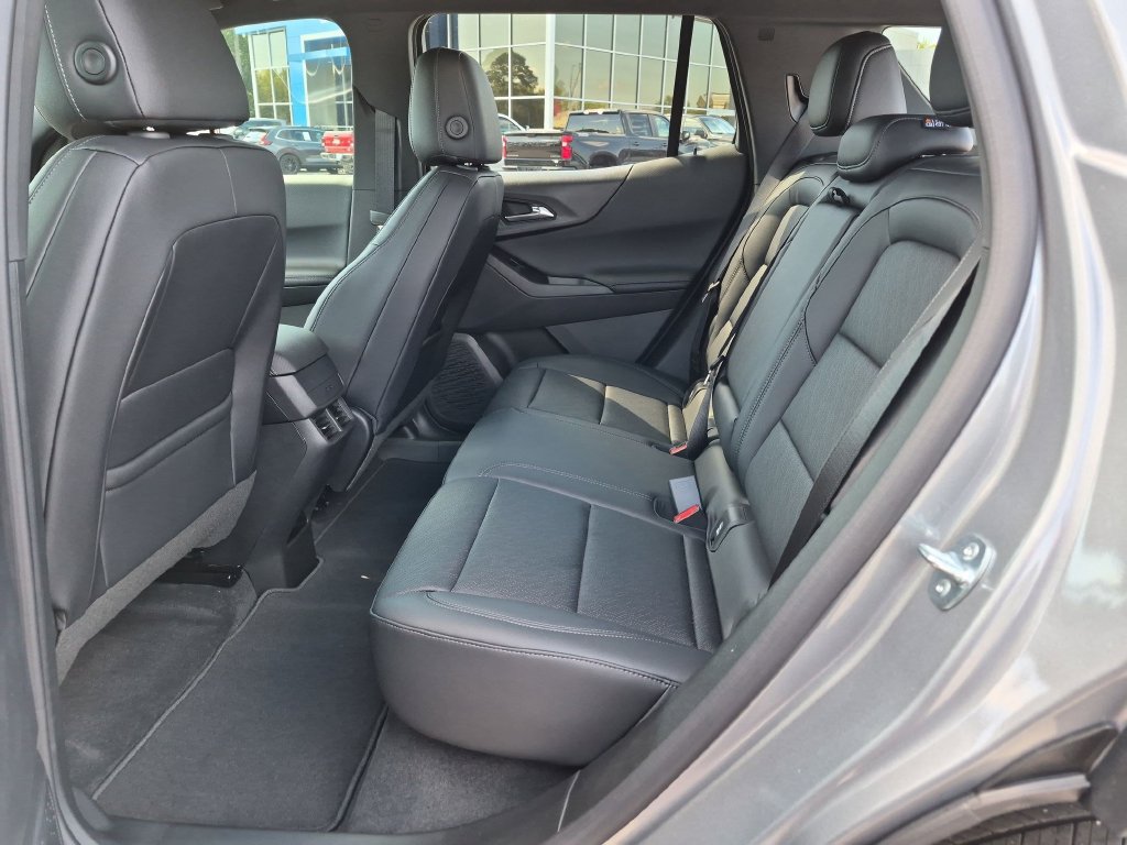 New 2027 Chevrolet Equinox LT w/ Convenience Package II FWD image 31