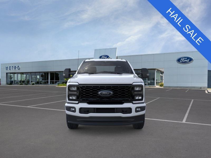 New 2026 Ford F350 XLT w/ XLT Premium Package AWD/4WD image 6