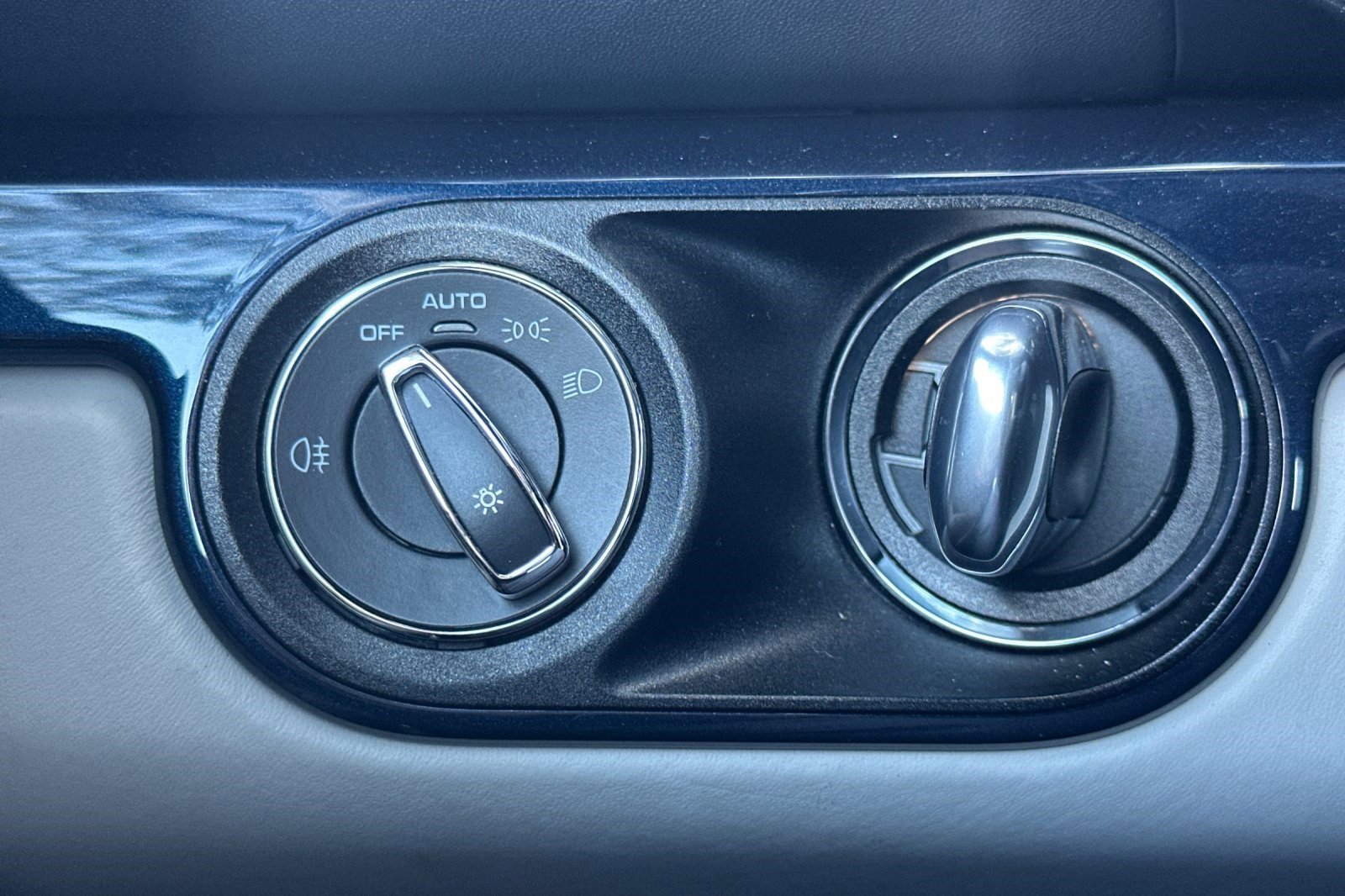 Used 2019 Porsche 718 Cayman S image 32