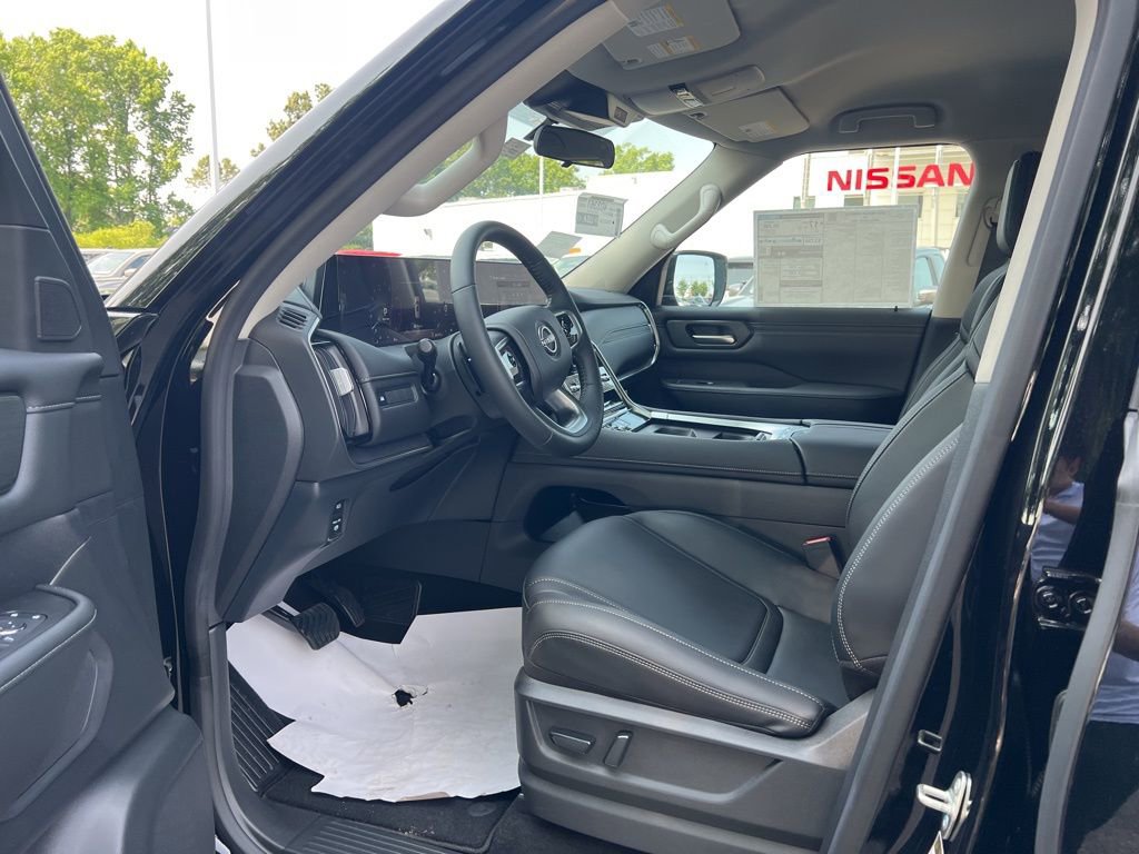 New 2025 Nissan Armada SV image 14
