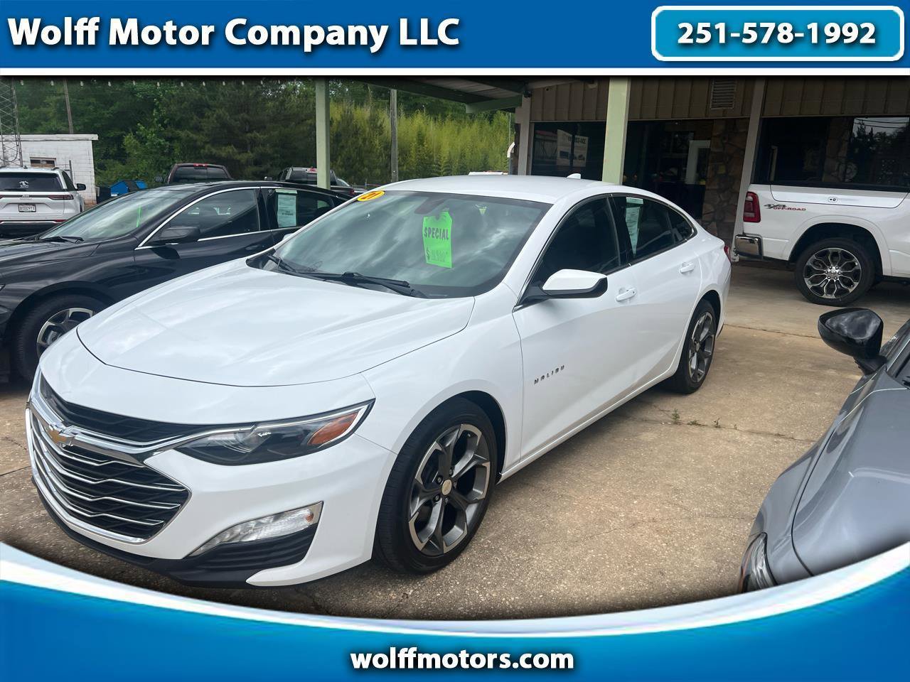 Used 2021 Chevrolet Malibu LT FWD image 1